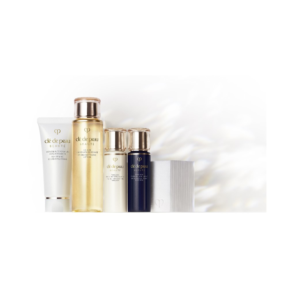ULTIMATE DAILY EMULSION CARE TRAVEL SET-Cle de Peau Beaute